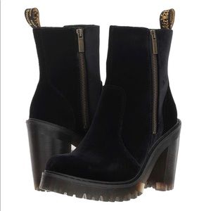 Dr Martens Magdalena ll Heeled Boot